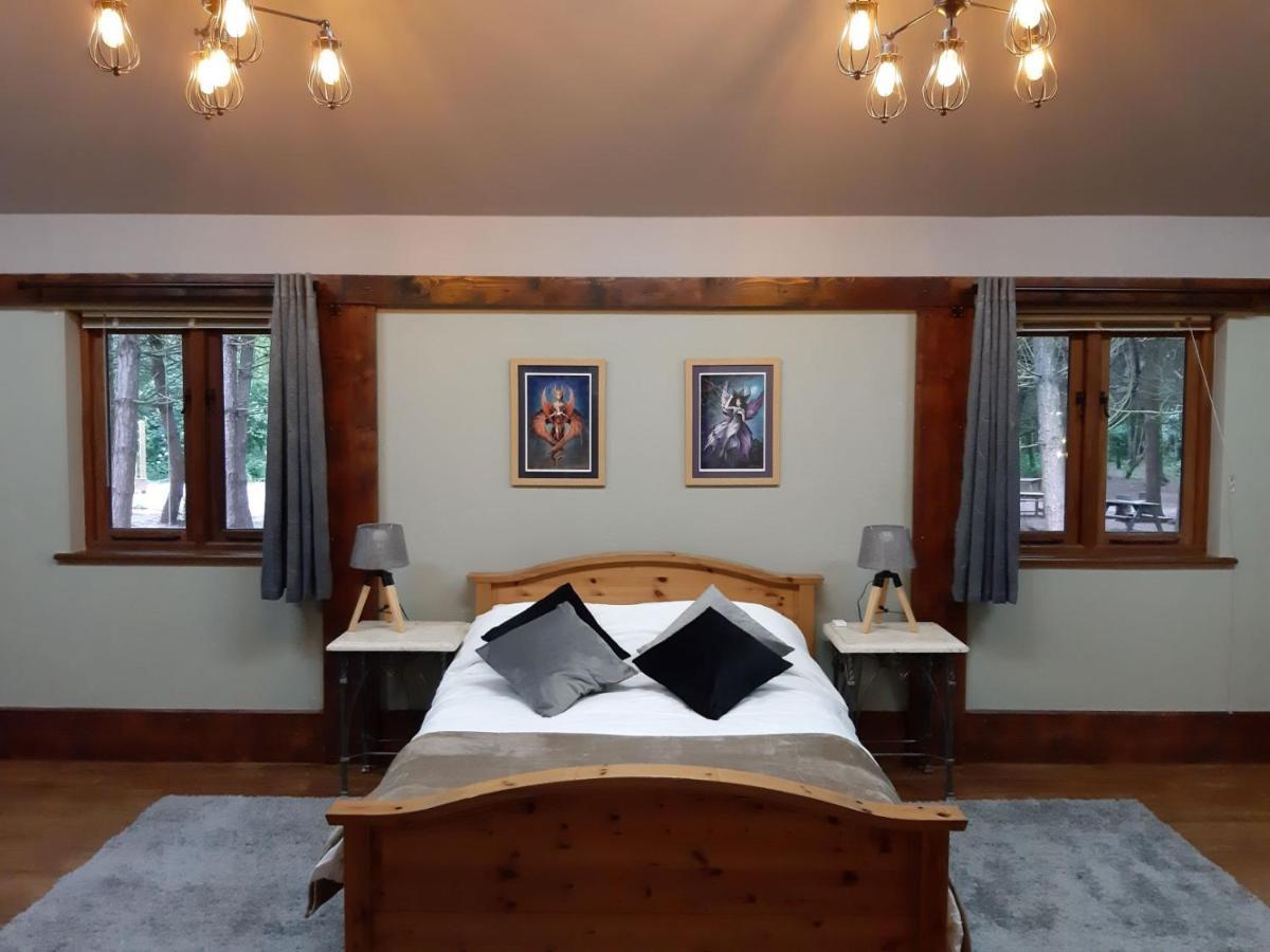 Wyldwood Lodge Cheadle  Dış mekan fotoğraf