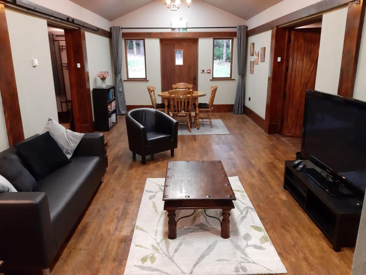 Wyldwood Lodge Cheadle  Dış mekan fotoğraf